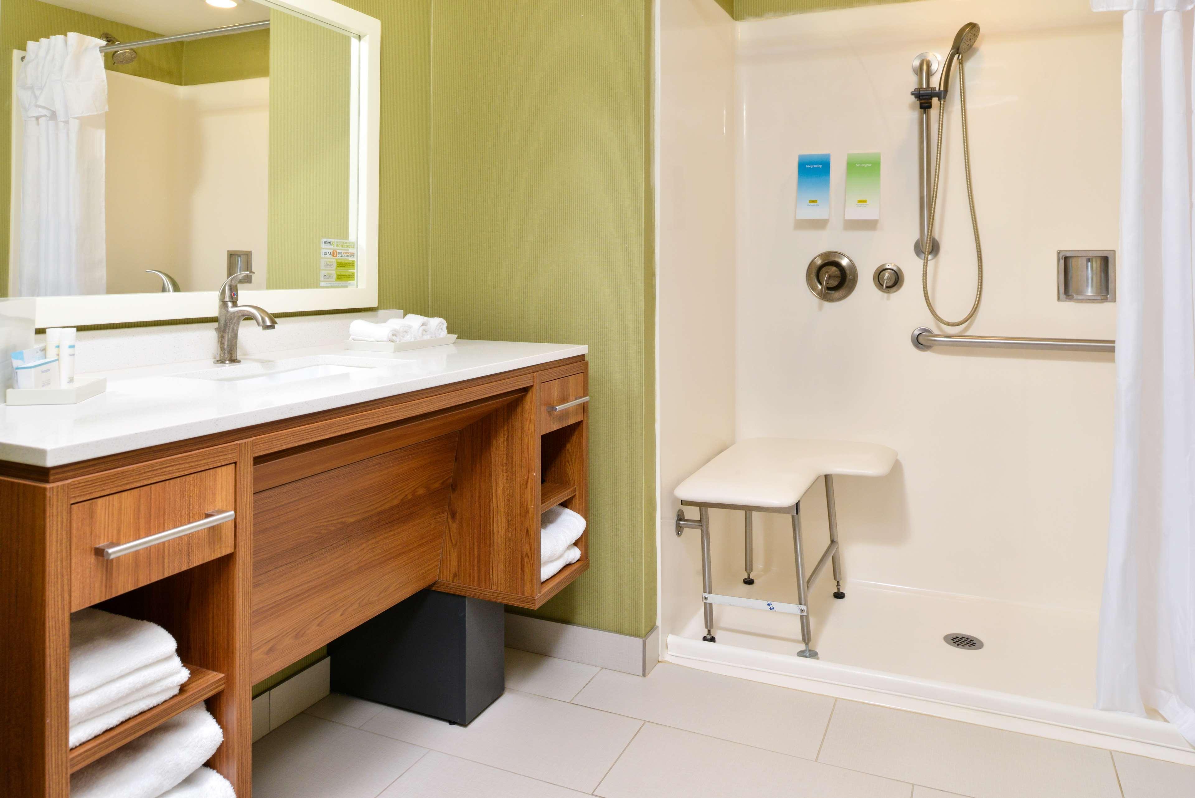 Home2 Suites By Hilton Portland Hillsboro Exterior photo